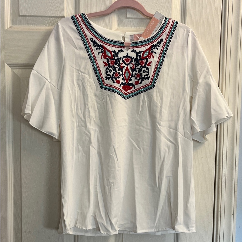 C+D+M Women’s Embroidered White Top Large NWT